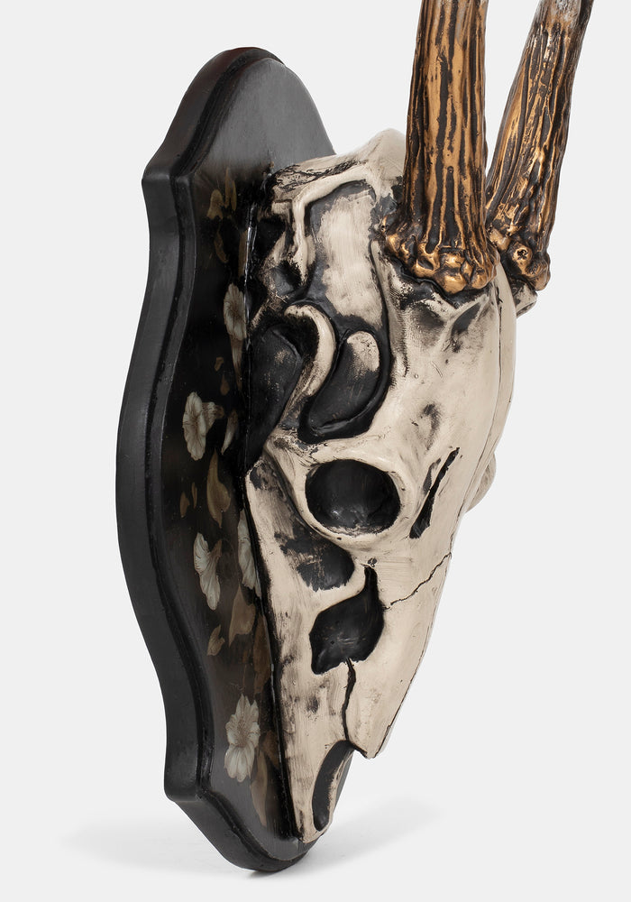 Dusha Garden Skull Wall Hanging