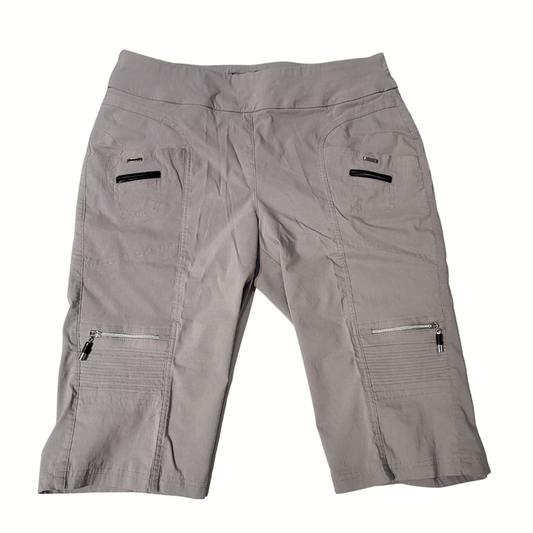 Jamie Sadock Light Gray Pull-On Long Short Size 12