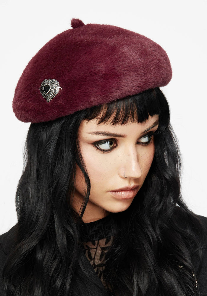 Stella Heart Brooch Beret