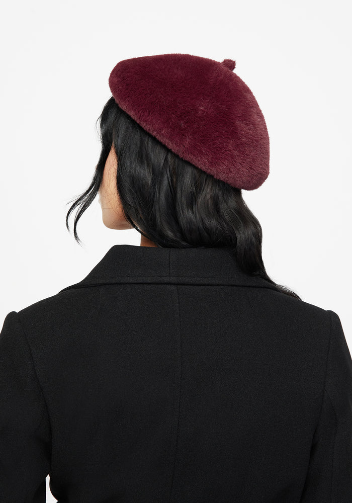 Stella Heart Brooch Beret